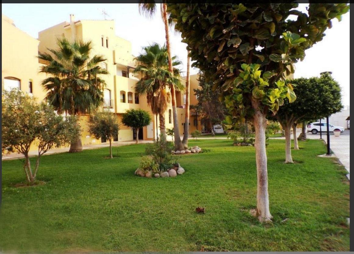 Apartamento Los Flamencos Roquetas de Mar Exterior foto